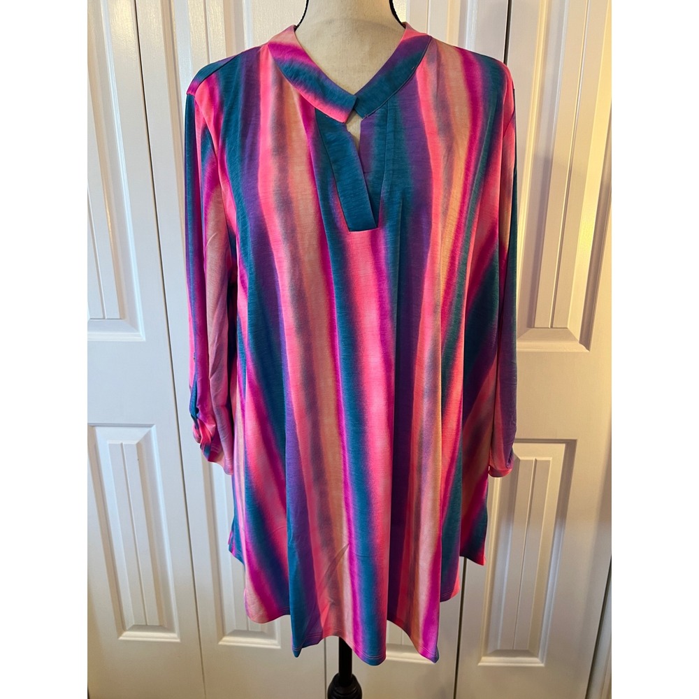 Dear Scarlett Liz Tunic Top 2X Pink Blue Stripe Roll Tab V-Neck LIZ-C0310P